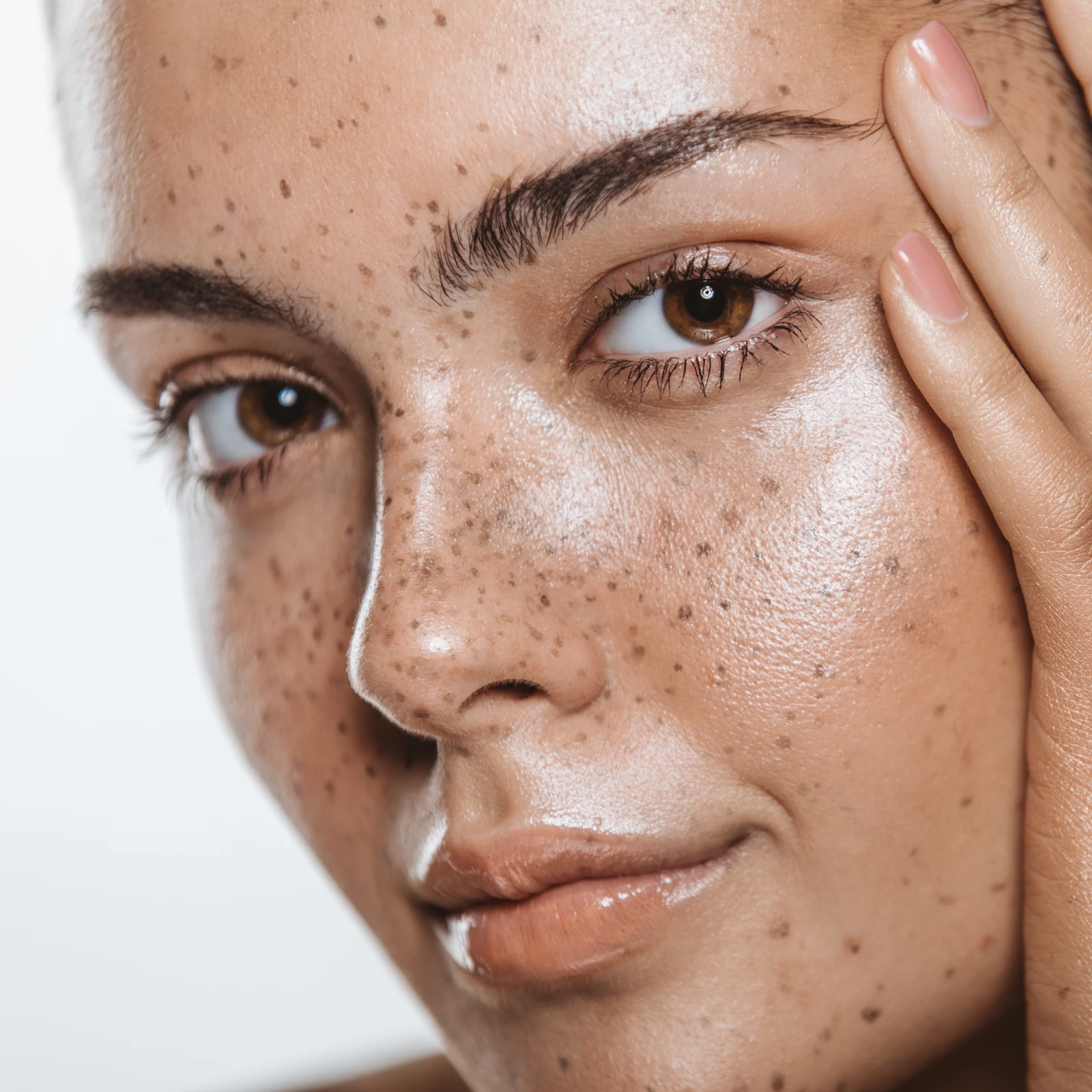 Comment avoir de fausses tâches de rousseur au Henné ? 